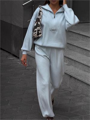 {{photo.Alt || photo.Description || 'Костюм из трикотажа с шерстью: джемпер-поло+брюки-палаццо 6255'}}