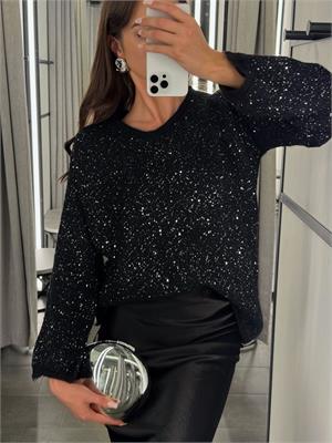 {{photo.Alt || photo.Description || 'Джемпер свободного кроя с V-вырезом «ПАЙЕТКИ» 68002'}}