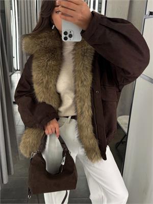 {{photo.Alt || photo.Description || 'Куртка-пилот из экозамши, с экомехом, утеплённая 25093'}}